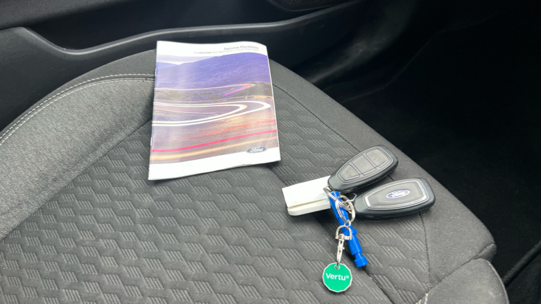 Ford Puma 1.0 EcoBoost Hybrid mHEV Titanium 5dr Petrol Hatchback